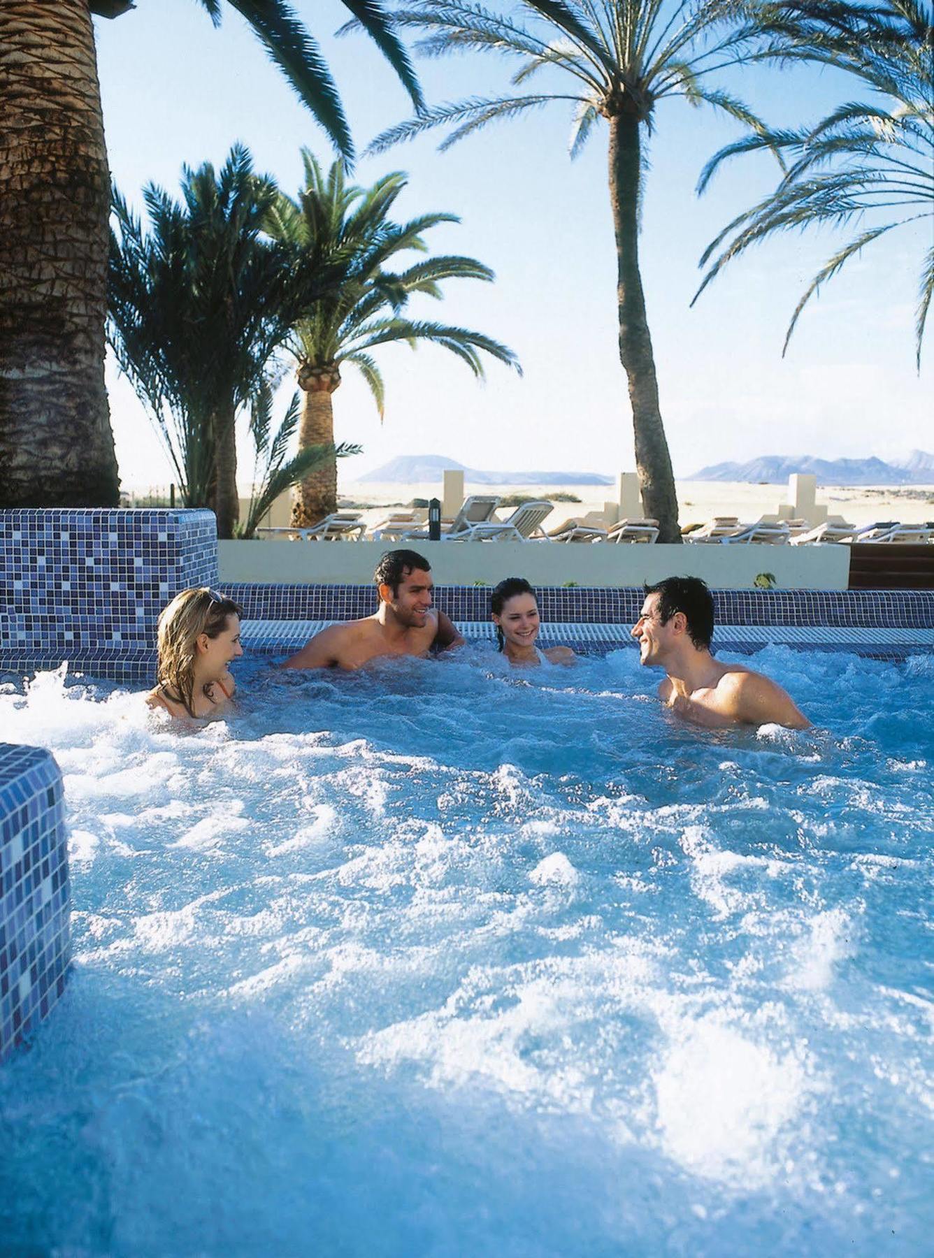 Hotel Riu Oliva Beach Resort Corralejo Extérieur photo