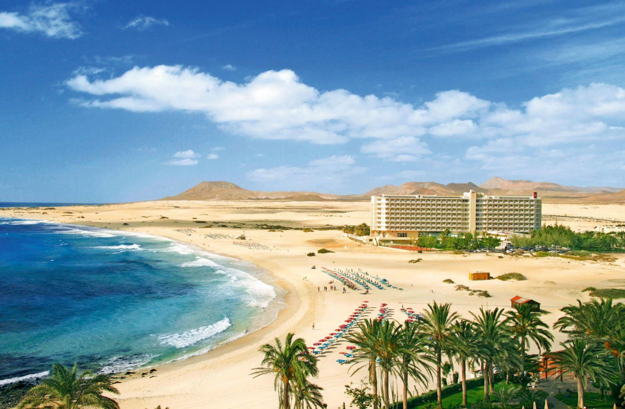 Hotel Riu Oliva Beach Resort Corralejo Extérieur photo